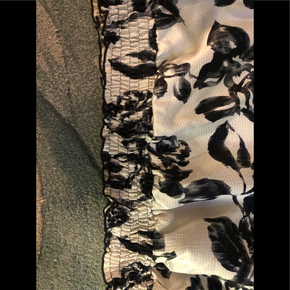 Blouse - Picture 3 of 4